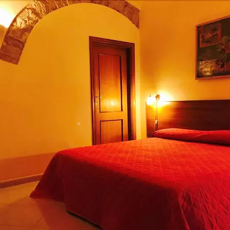 Corato room economy-2